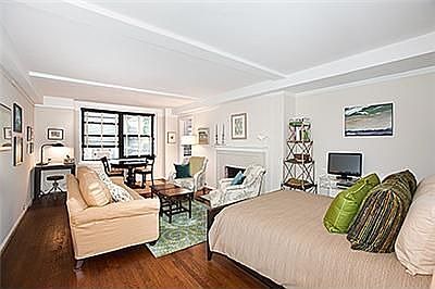 1st image of 140 E 28th St APT 3C