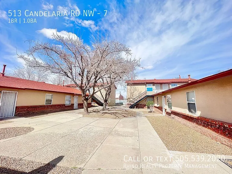 513 Candelaria Rd NW #7 — Photo 2