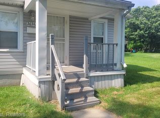 26342 Norfolk St, Inkster, MI 48141