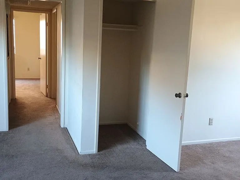27626 Violin Canyon Rd — Photo 12