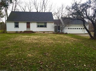 16700 Indian Hollow Rd, Grafton, OH 44044