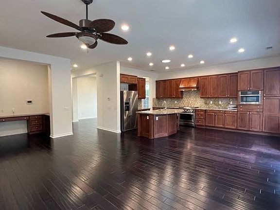 4th image of 1411 Kallins St