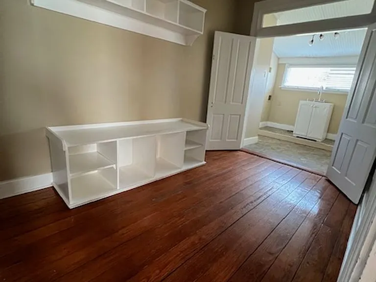 217 White Oak St — Photo 15
