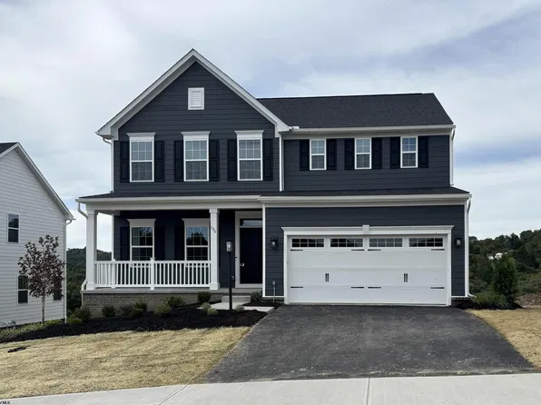 106 Tuscan Dr, Morgantown, WV 26508