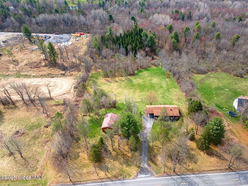 2nd image of 11235 Mariaville Road