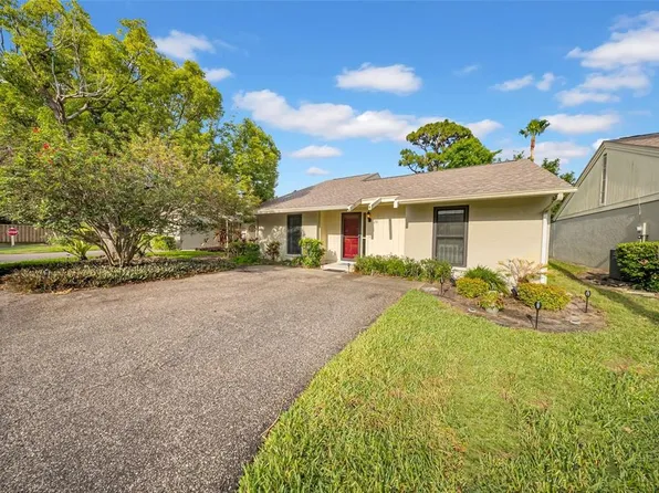 20 Windrush Bay Dr #20, Tarpon Springs, FL 34689