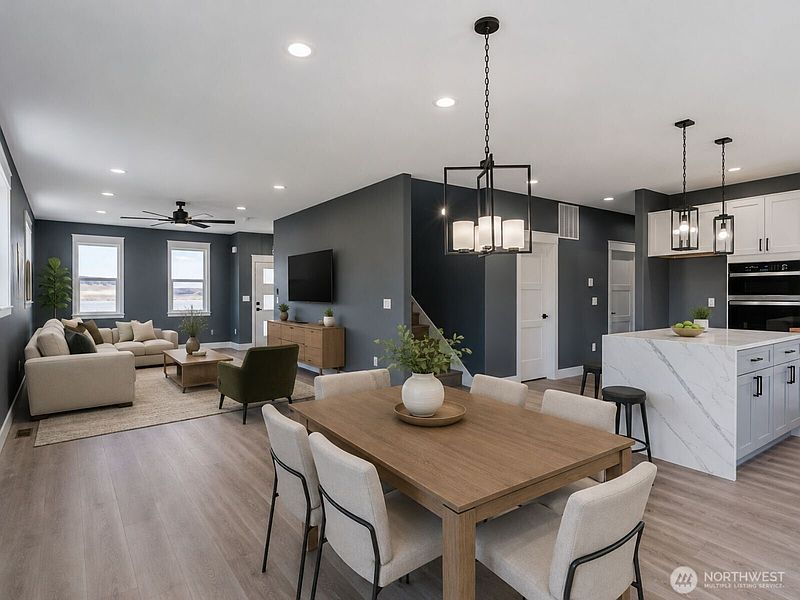 5th image of 201 Bridgeview Drive
