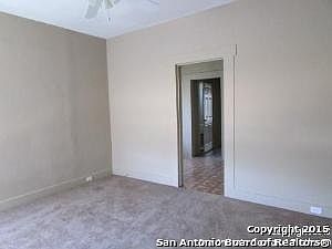 5th image of 1027 Waverly Ave