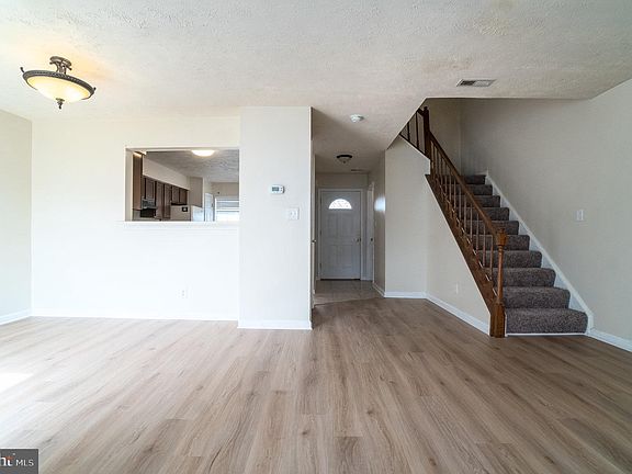 5th image of 5134 Mallards Landing Dr