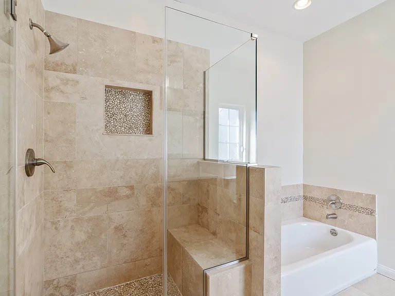 3911 Prospect Ave — Photo 42