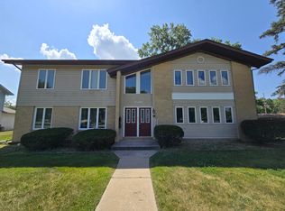 1500 Camellia Dr UNIT 1, Munster, IN 46321