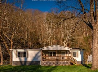4710 Kanawha State Forest Dr, Charleston, WV 25314
