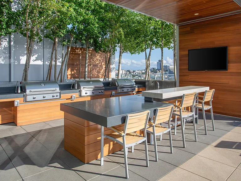 Ascent South Lake Union Rooftop Lounge