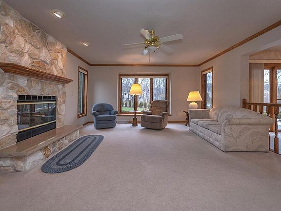 4th image of 2429 Judith Ln