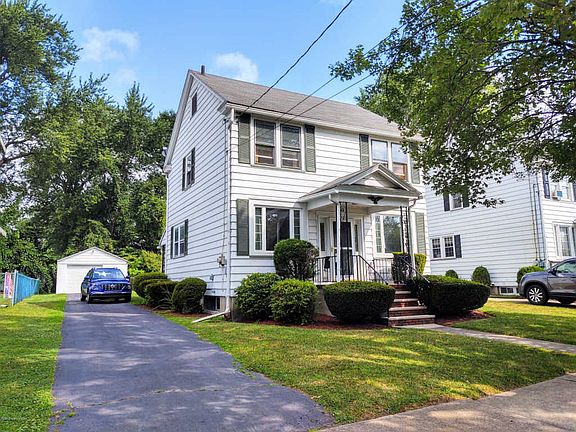 3rd image of 646 Tioga Ave