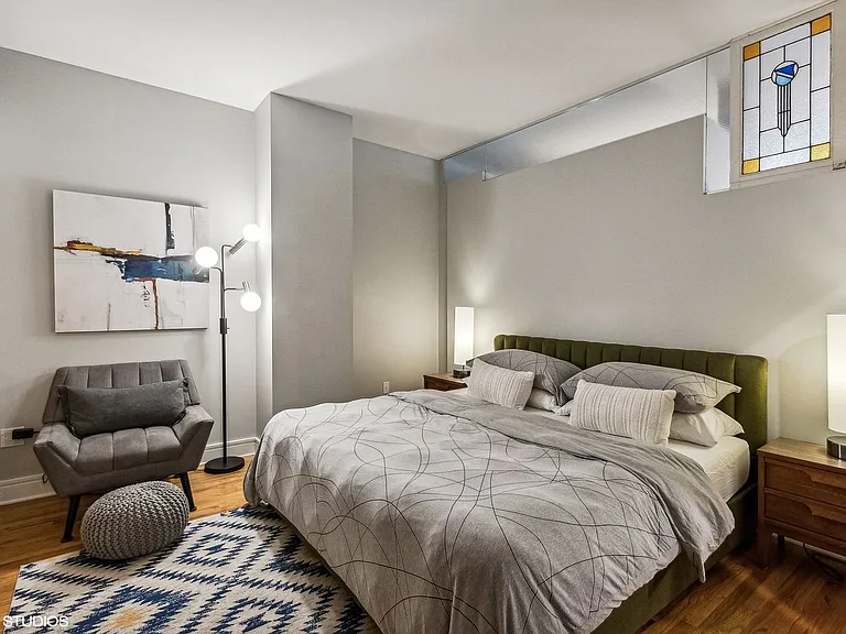 212 W Washington St #1703 — Photo 17