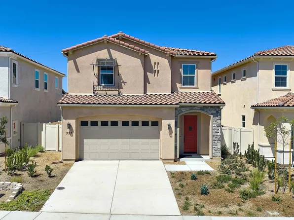 777 Michael Ct, Vista, CA 92081