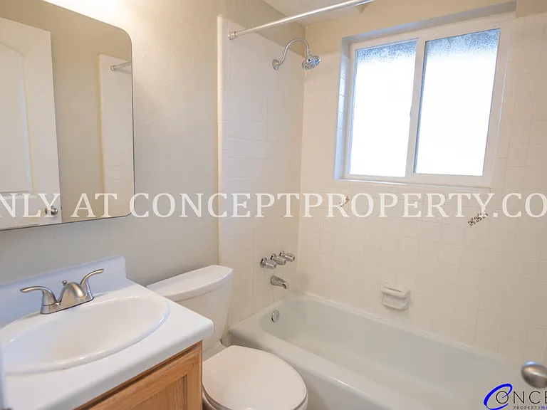100 S Orchard Dr — Photo 9