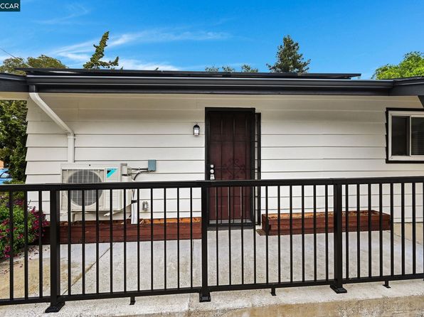 2326 Estrella Ct, Pinole, CA 94564