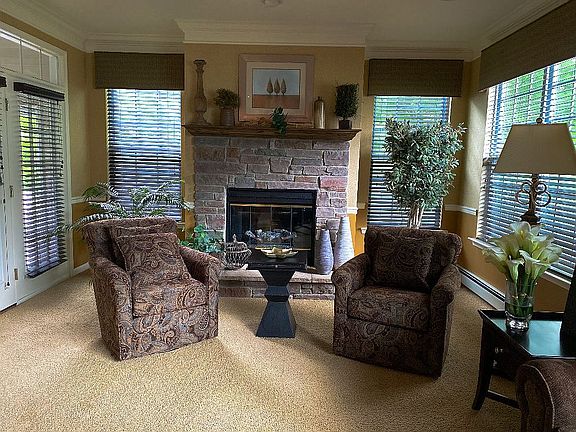 5th image of 807 Tanglewood Ct
