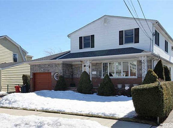 3rd image of 15 Dow Ave