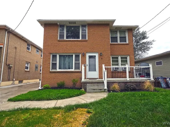 45 North Dr, Lackawanna, NY 14218