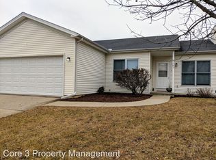 1501 Donegal Dr, Normal, IL 61761