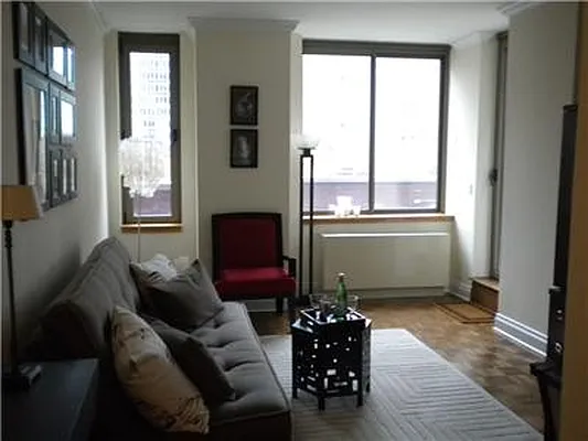 Sold by Classic Marketing- 530 Park1 | media 17