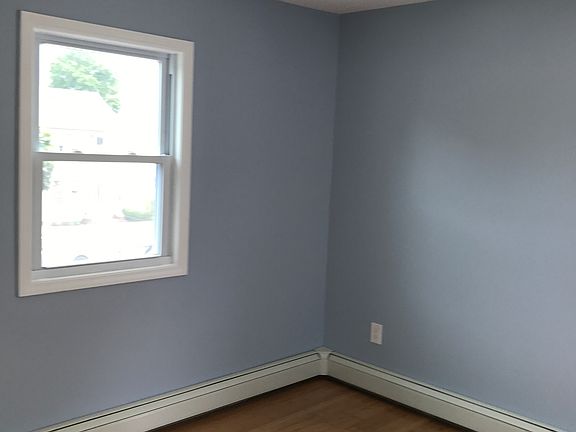 3rd image of 9313 114th St