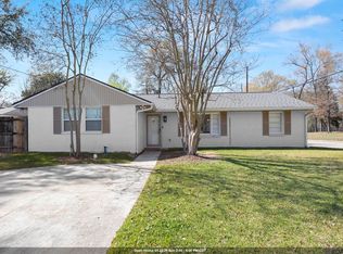 2112 E Contour Dr, Baton Rouge, LA 70809