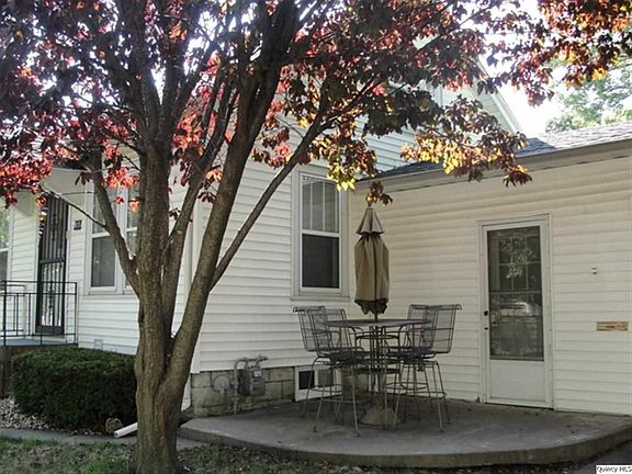Home for Sale in Quincy, IL $108,000