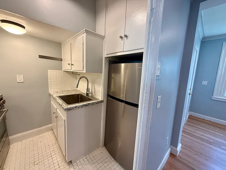 74 John St #1 — Photo 6