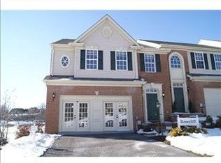 201 Corey Dr, Gibsonia, PA