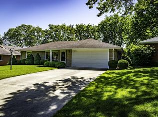 1306 N Brentwood Ln, Muncie, IN