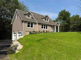 606 Alton Mountain Rd, Alton Bay, NH 03810