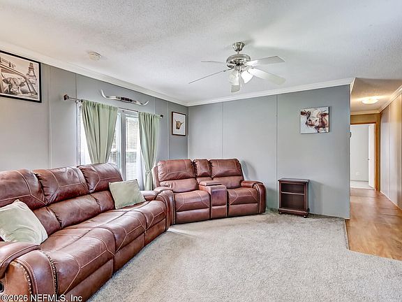 4th image of 1628 CHESTNUT BAY Cove
