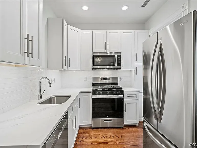 102 N Harvie St — Photo 7