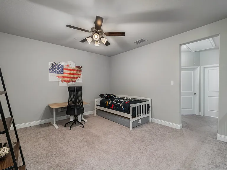 1526 Windermere Way — Photo 18