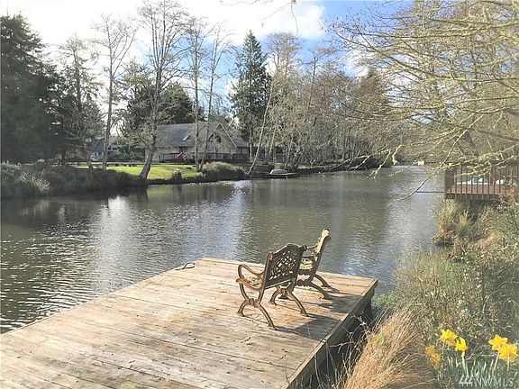 4th image of 789 Duck Lake Dr SE