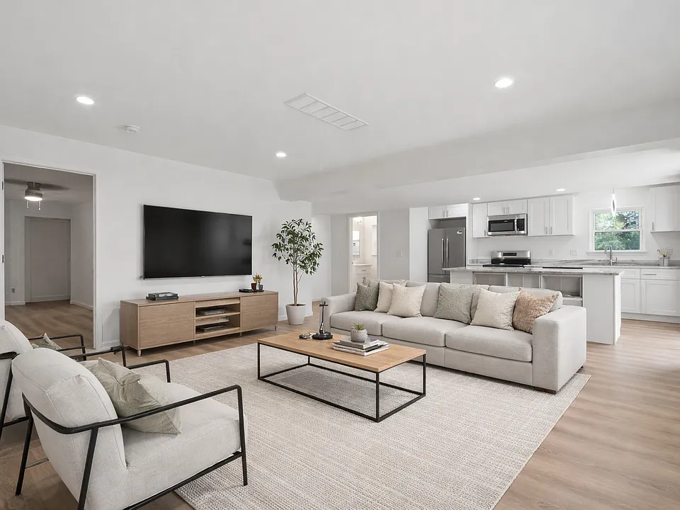 Disclaimer:
Photo includes AI-generated furniture for staging purposes only. The unit is rented unfurnished.