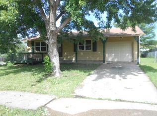 2500 SE Madison St, Topeka, KS 66605