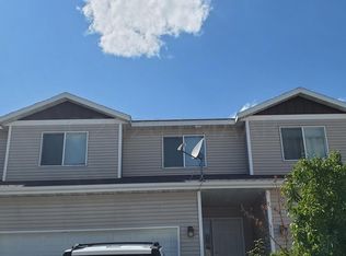 4243 51st St S, Fargo, ND 58104