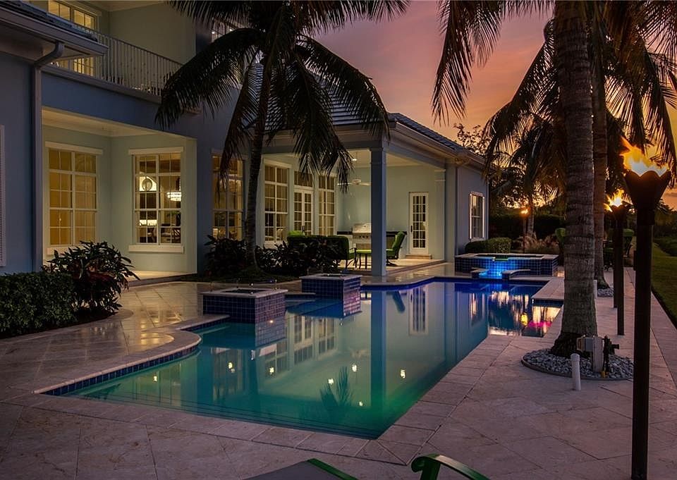 1st image of 315 Estuary Dr