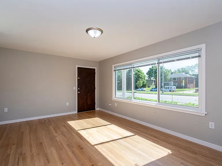 1210 S Midvale Blvd — Photo 26
