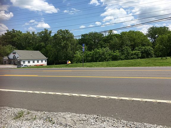 4th image of 507 Gordonsville Hwy