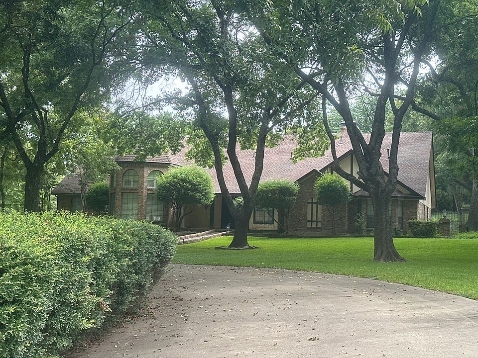 1st image of 1174 Whispering Oaks Dr