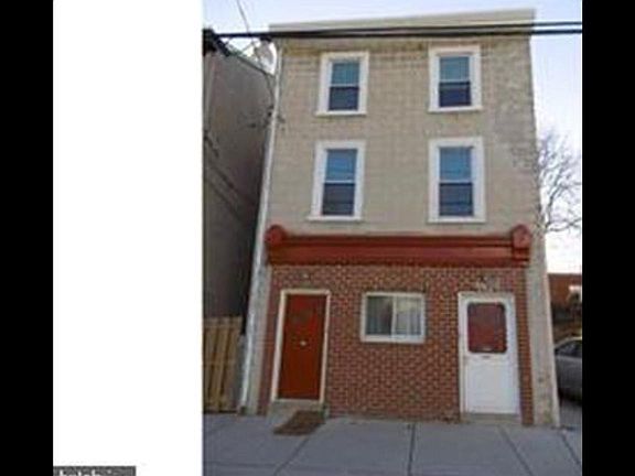 5th image of 4474 Silverwood St #2
