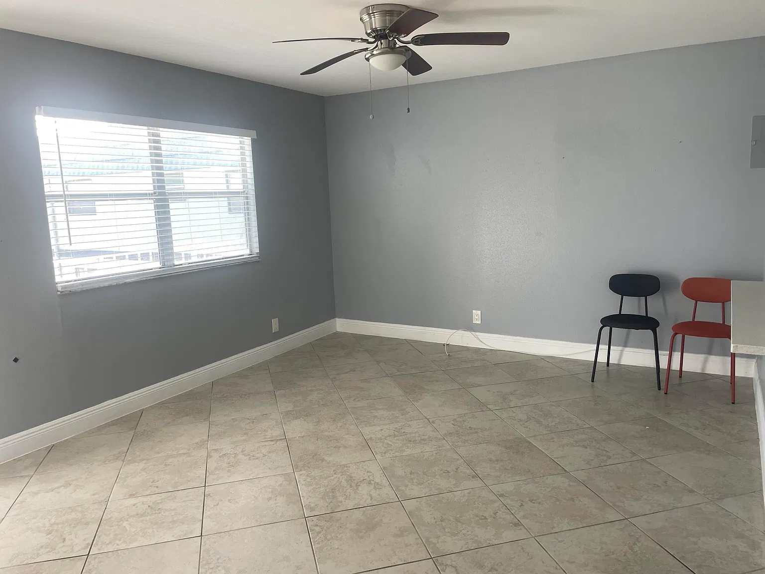 1 bed, 1.5 bath, 726 sqft, $1,500 — Photo 3