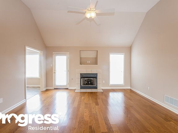 2nd image of 65 Cypress Grove Cv
