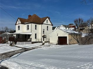 9 Cort St, Washington, PA 15301